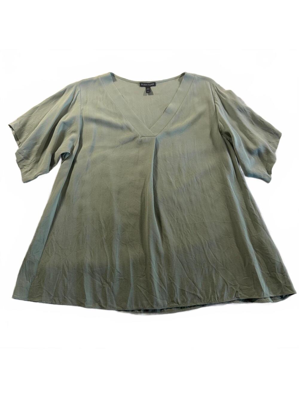 Eileen Fisher Blouse Medium M Sage Green 100% Silk Crepe V Neck Boxy Tunic Top
